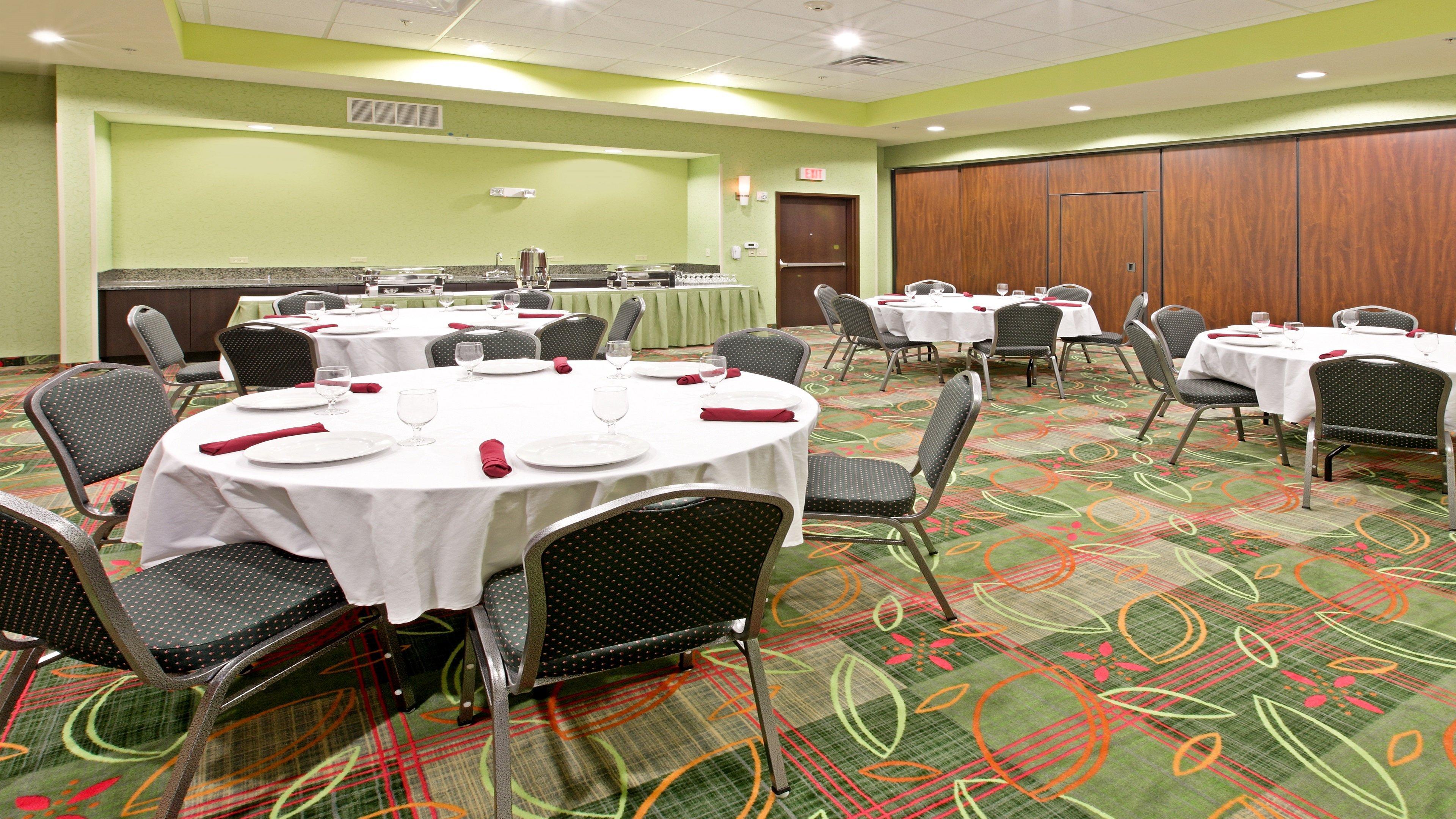 Holiday Inn Garland By Ihg Exterior photo