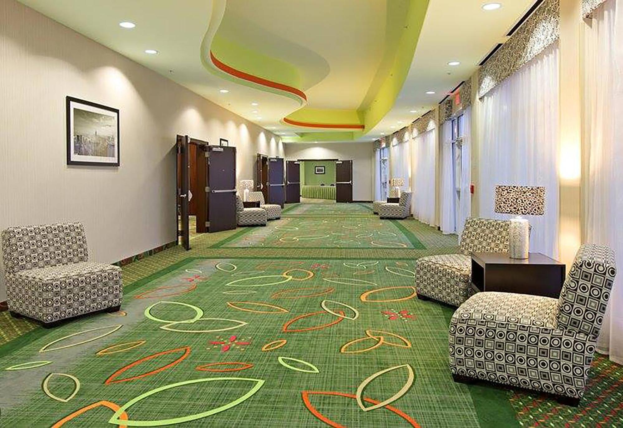 Holiday Inn Garland By Ihg Exterior photo