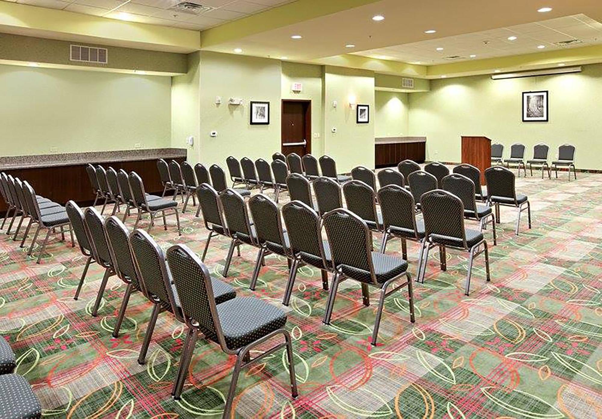 Holiday Inn Garland By Ihg Exterior photo