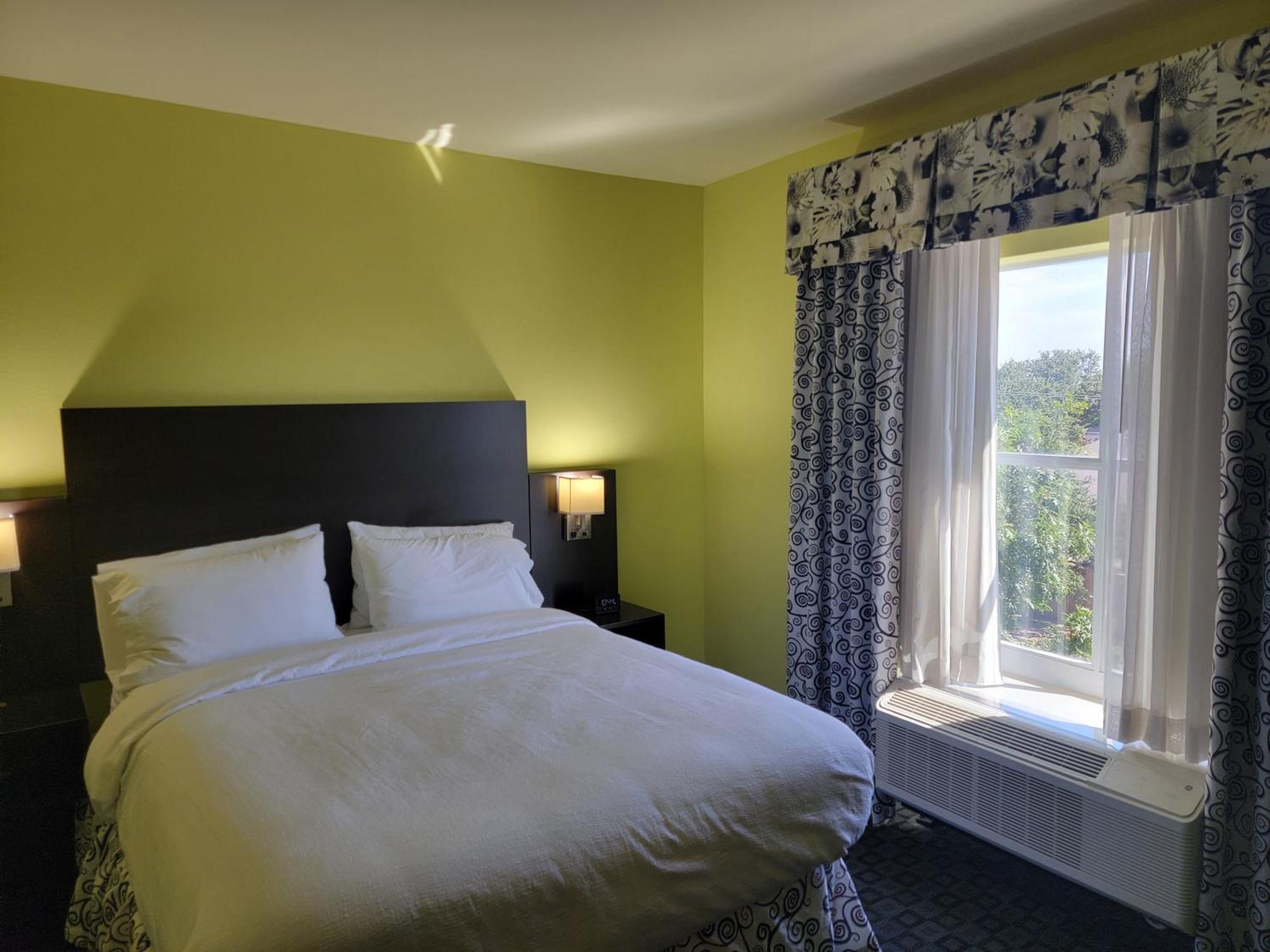 Holiday Inn Garland By Ihg Exterior photo