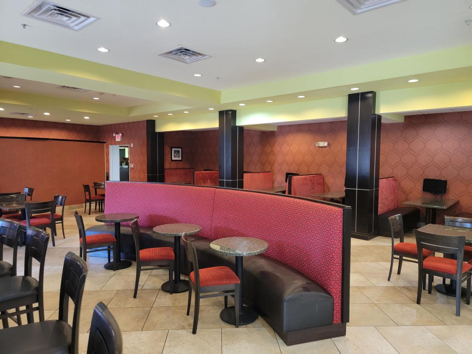 Holiday Inn Garland By Ihg Exterior photo