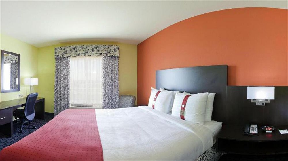 Holiday Inn Garland By Ihg Exterior photo