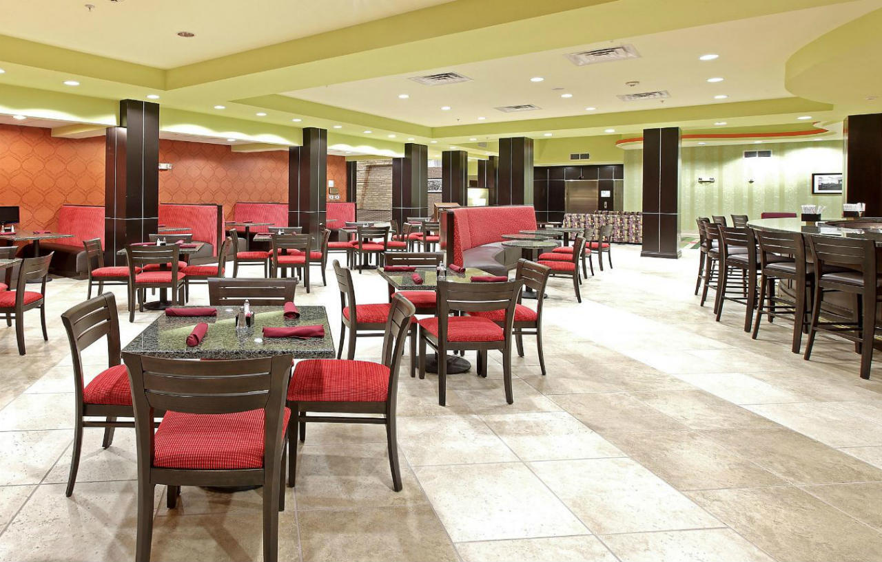 Holiday Inn Garland By Ihg Exterior photo